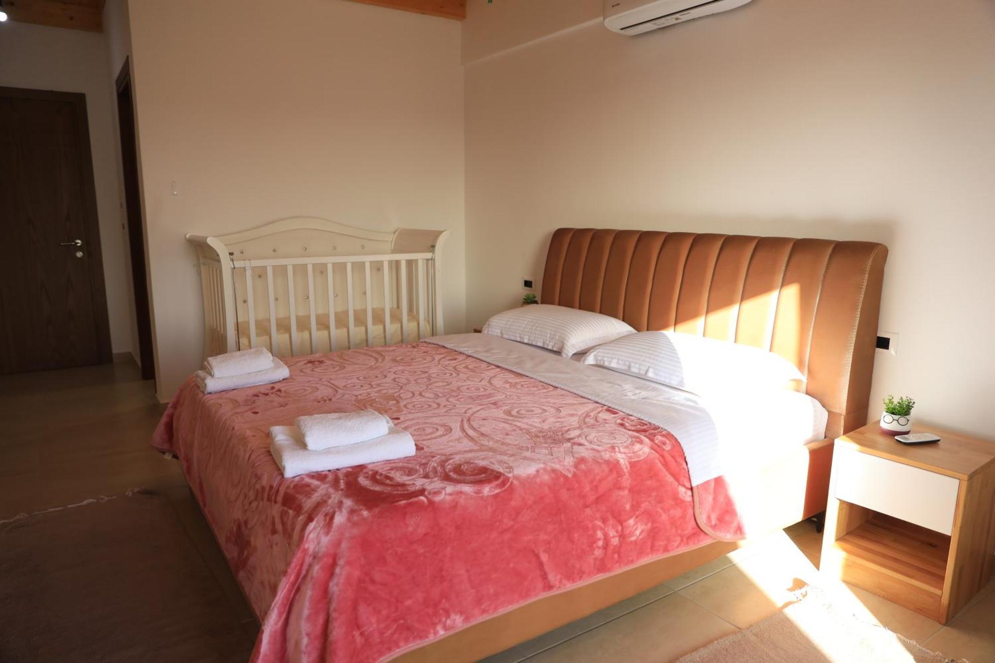 Lahuta E Vjeter Agroturizem Hotell 3*