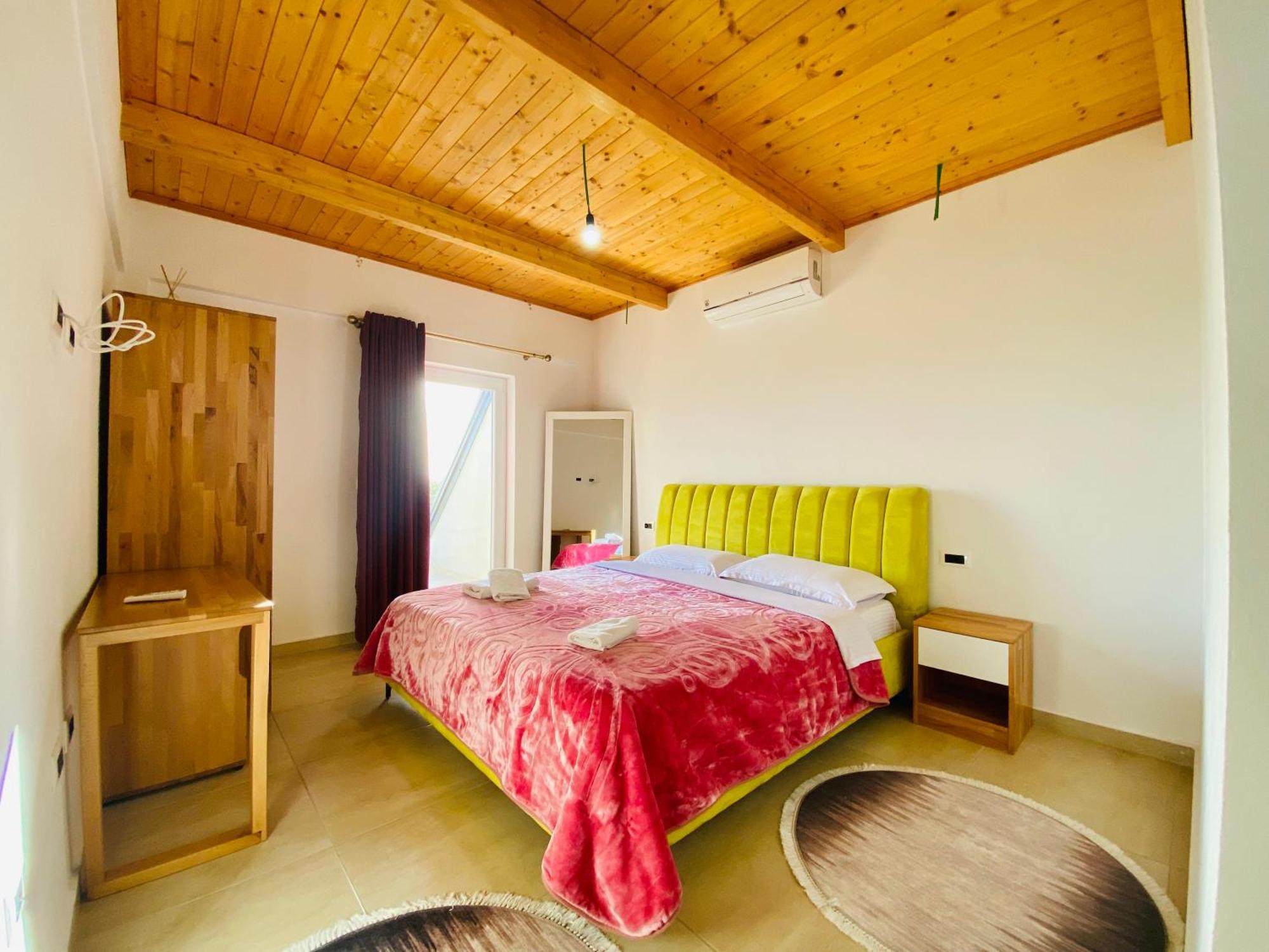 Lahuta E Vjeter Agroturizem Hotell