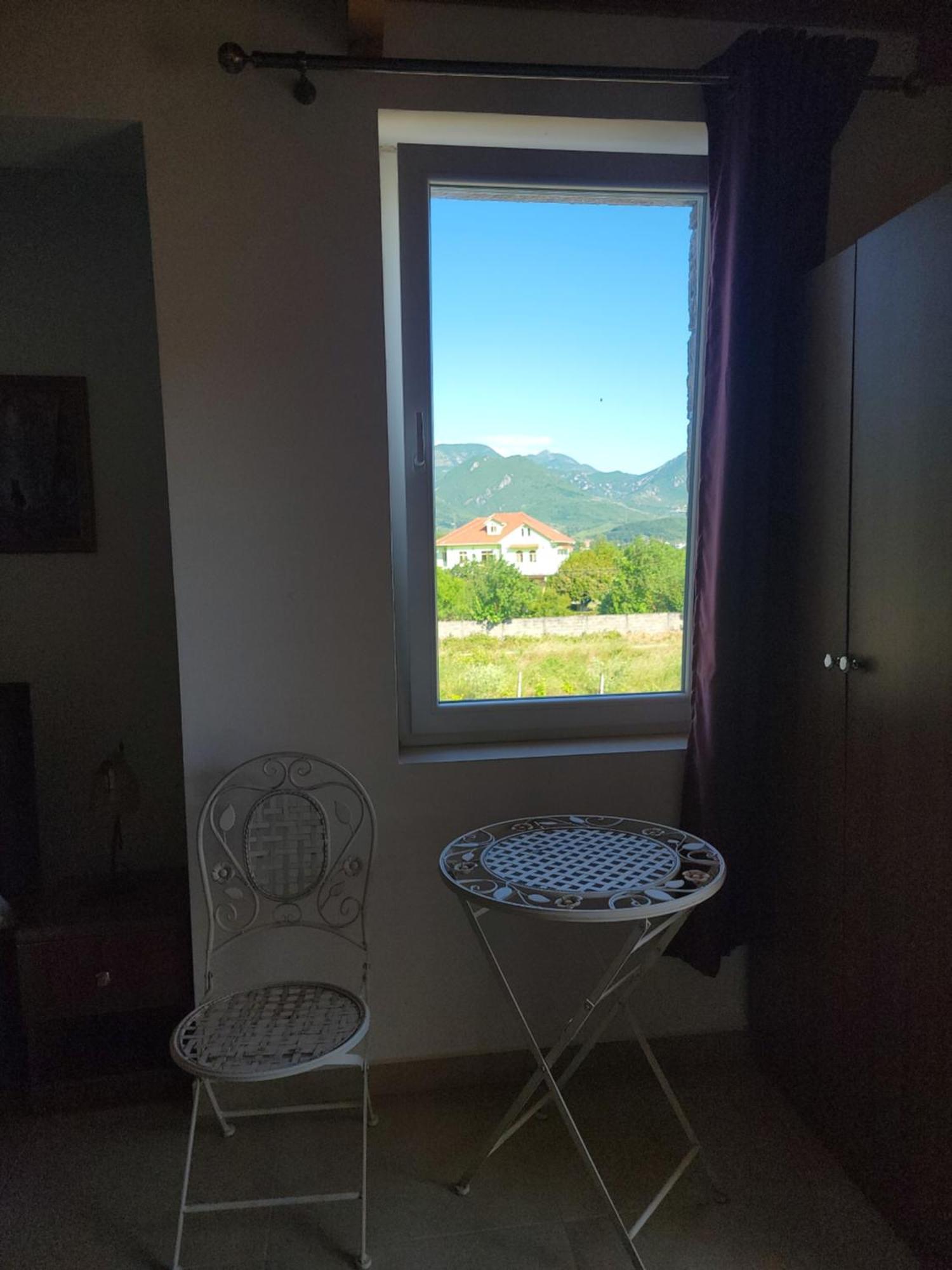Lahuta E Vjeter Agroturizem 3*