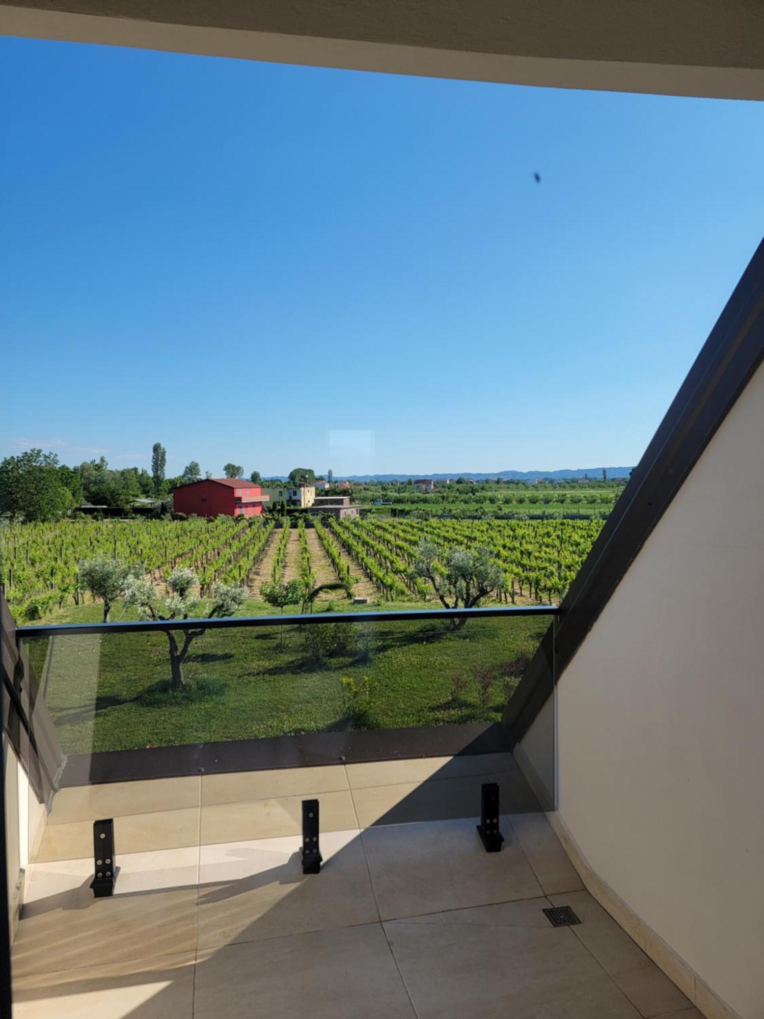 Lahuta E Vjeter Agroturizem Hotell