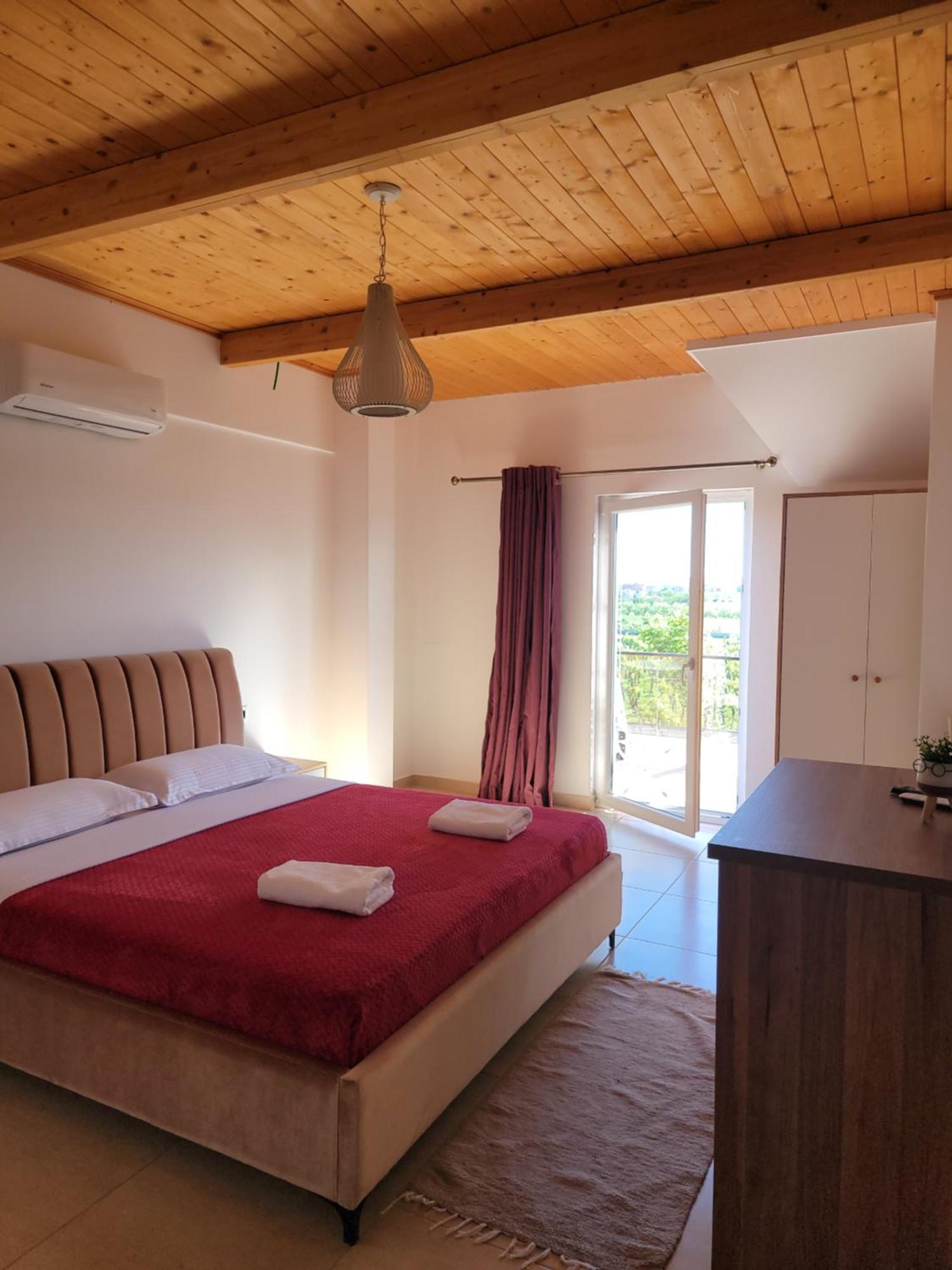 Lahuta E Vjeter Agroturizem Hotell