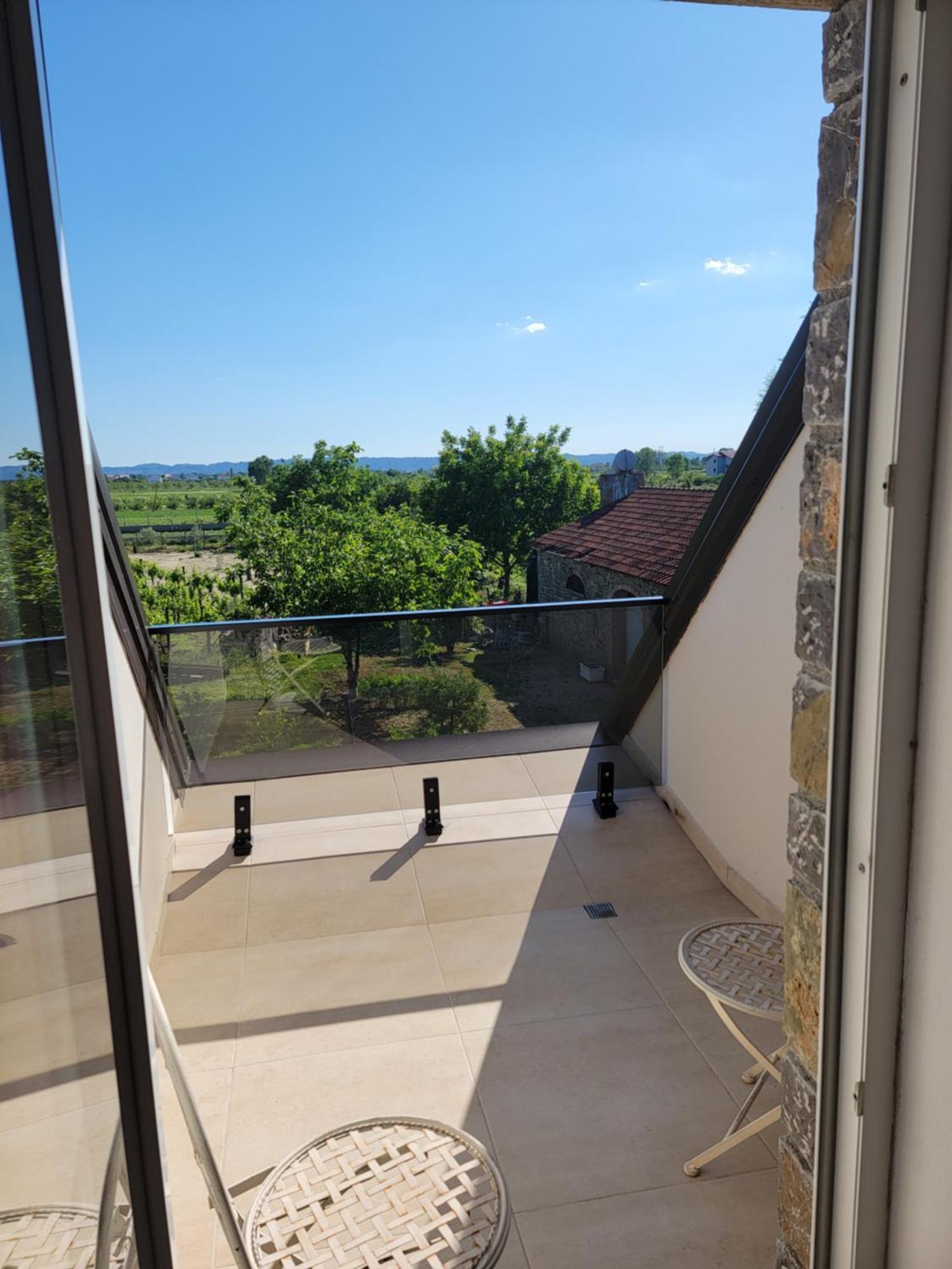 Lahuta E Vjeter Agroturizem Hotell 3*